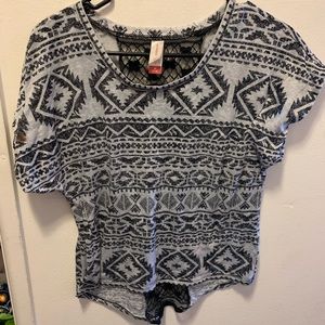 cropped t-shirt with semi mesh backing